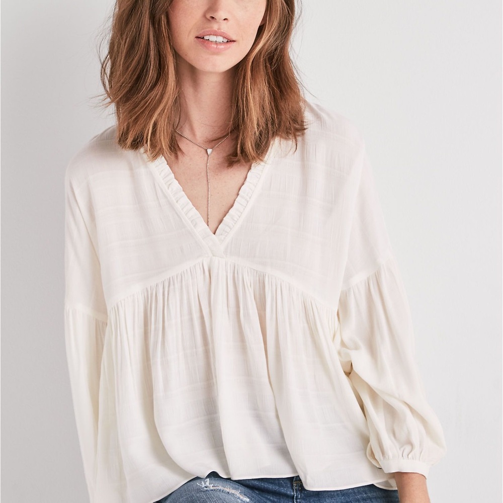 Iucky brand peasant ruffle top